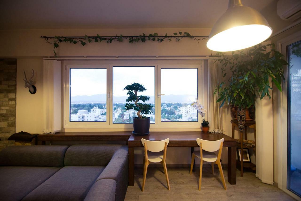 Vas' Penthouse Apartment Nicosia Exterior photo