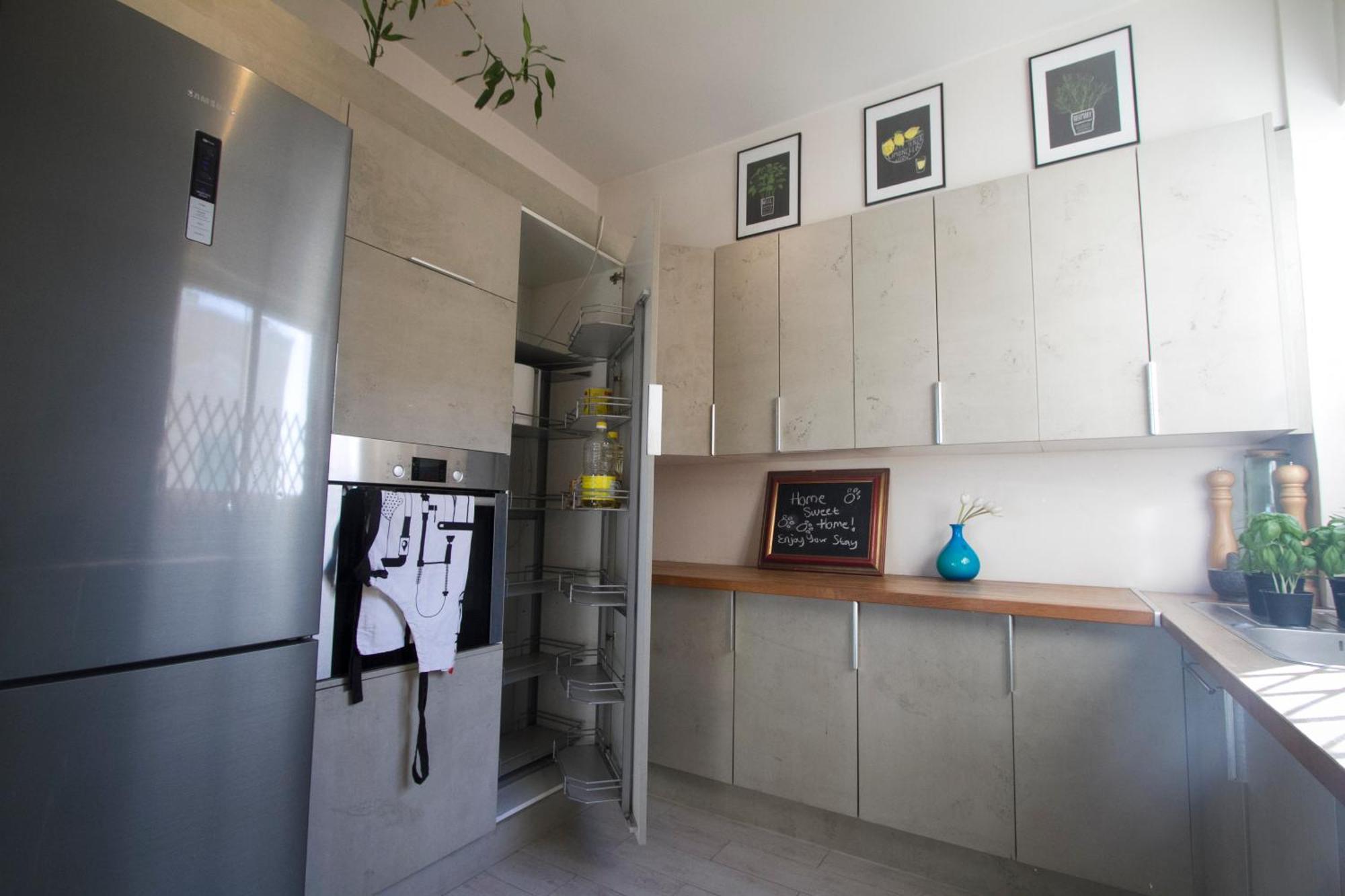 Vas' Penthouse Apartment Nicosia Exterior photo